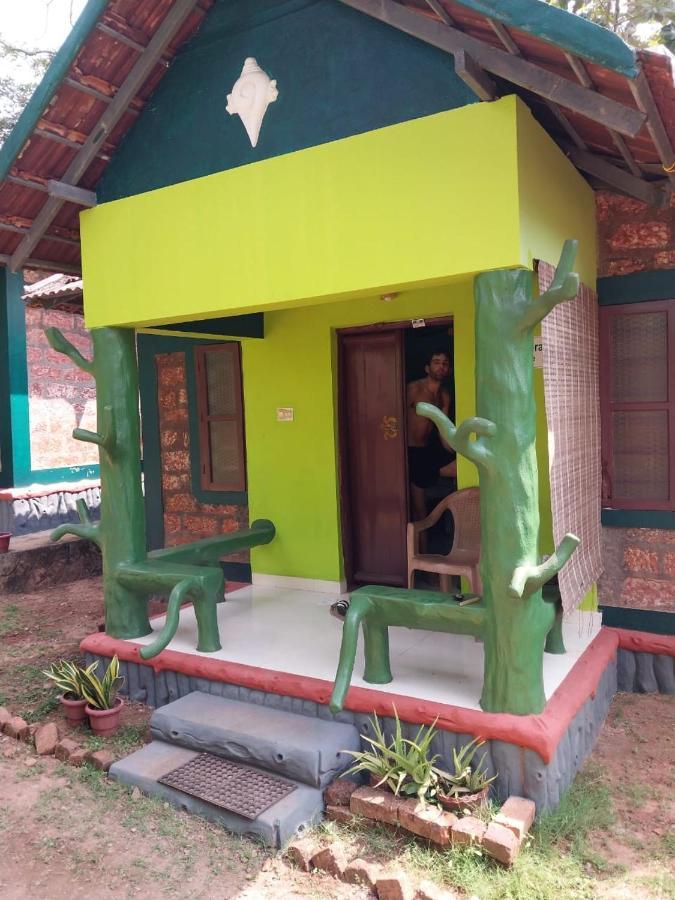 Cliff Garden Hotel Varkala Buitenkant foto
