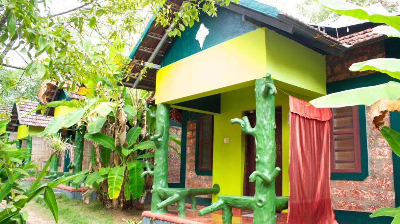 Cliff Garden Hotel Varkala Buitenkant foto